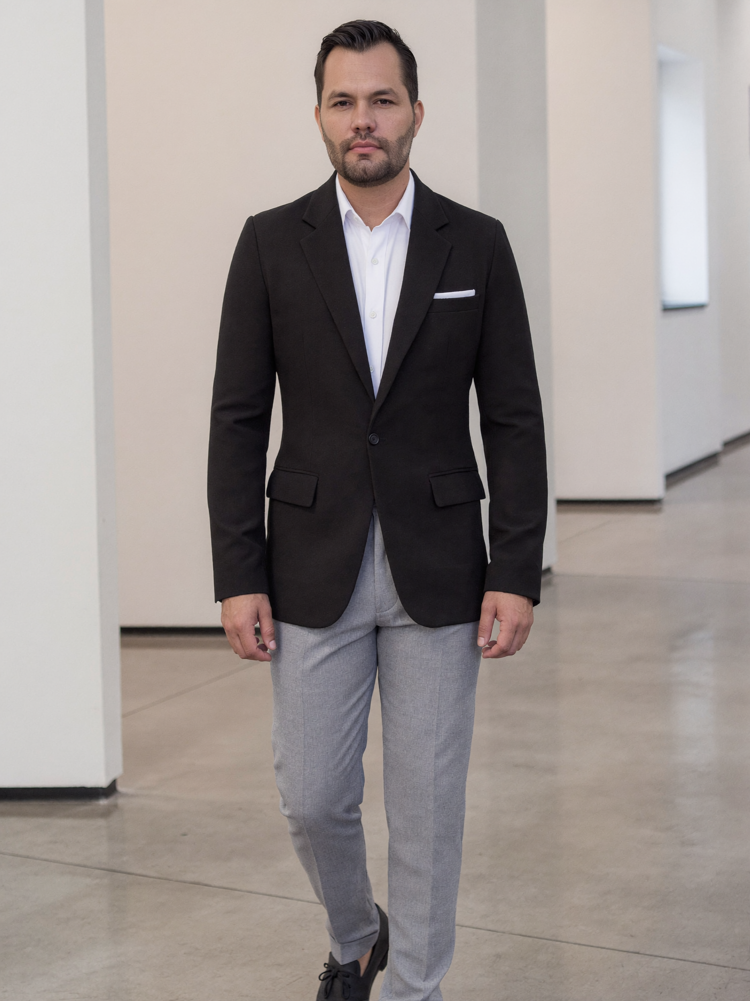Traje Combinado Negro + Gris Claro